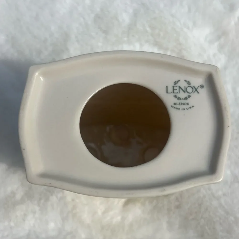 Lenox Moonlit Garden Ivory Toothbrush Holder